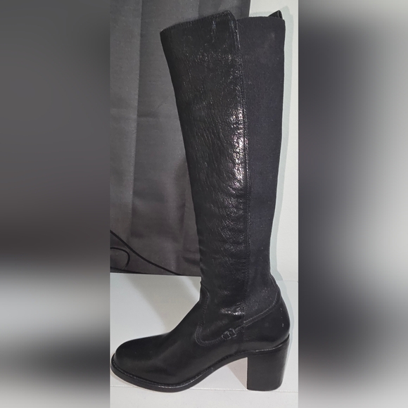 Frye black boots size 6 - Picture 10 of 11